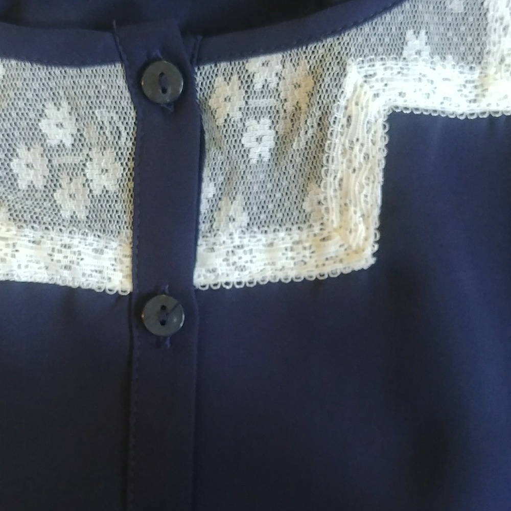 NWOT LC Lauren Conrad Sleeveless Blouse (XS) - Picture 3 of 3